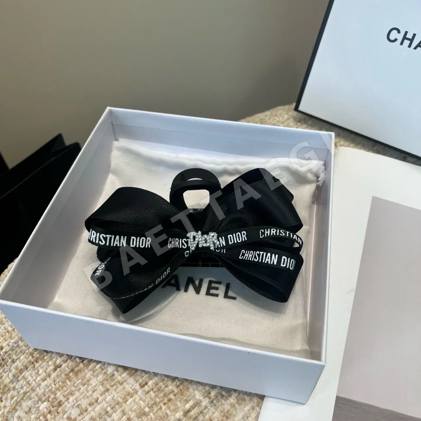 디올 CD 클립 헤어악세사리 상세 이미지 7