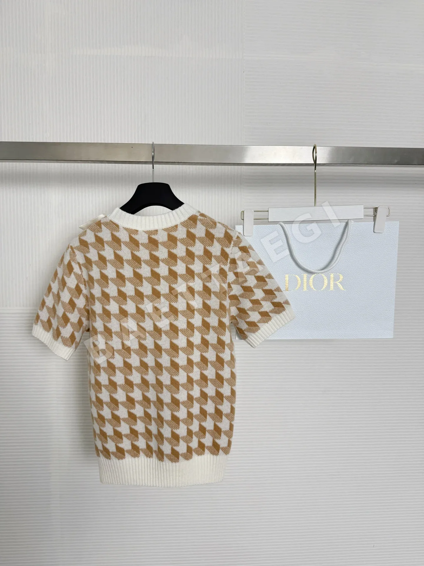 디올 하운드투스 반팔 티셔츠 상세 이미지 2