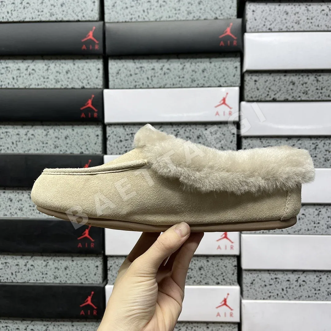 어그 [TOP] MNL 208942 UGG MNL 상세 이미지 3