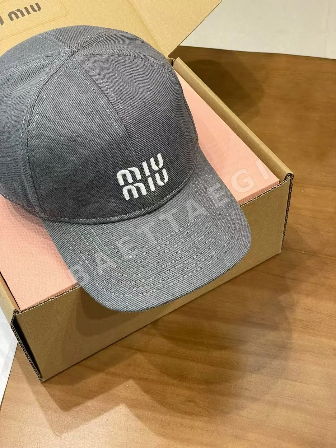 미우미우 모자 80934 Miu Miu Cap 상세 이미지 3