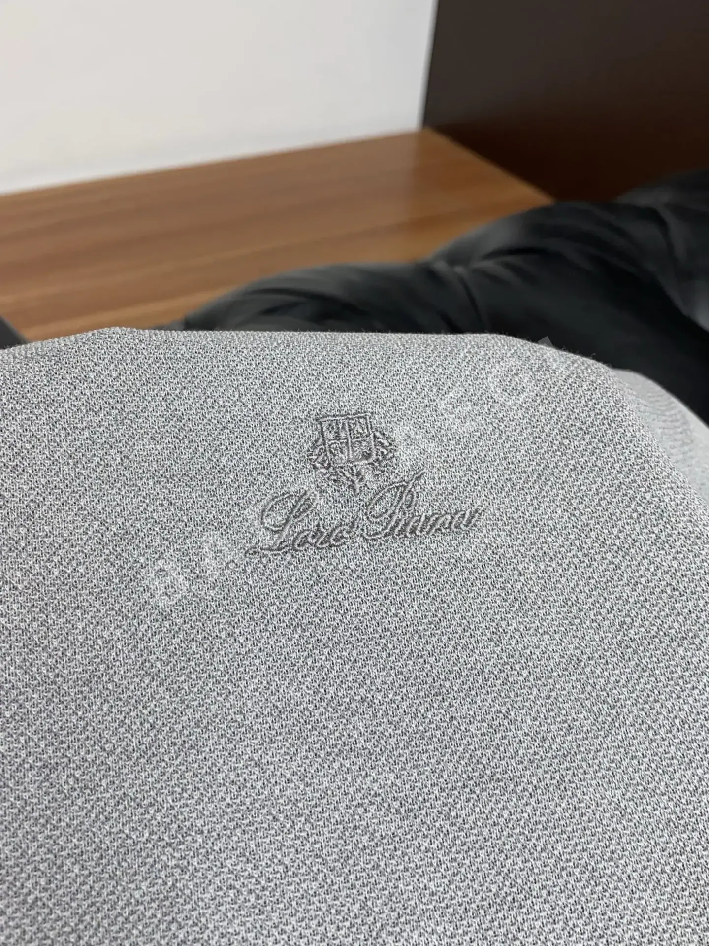 로로피아나 남성 크루넥 반팔 티셔츠 상세 이미지 8