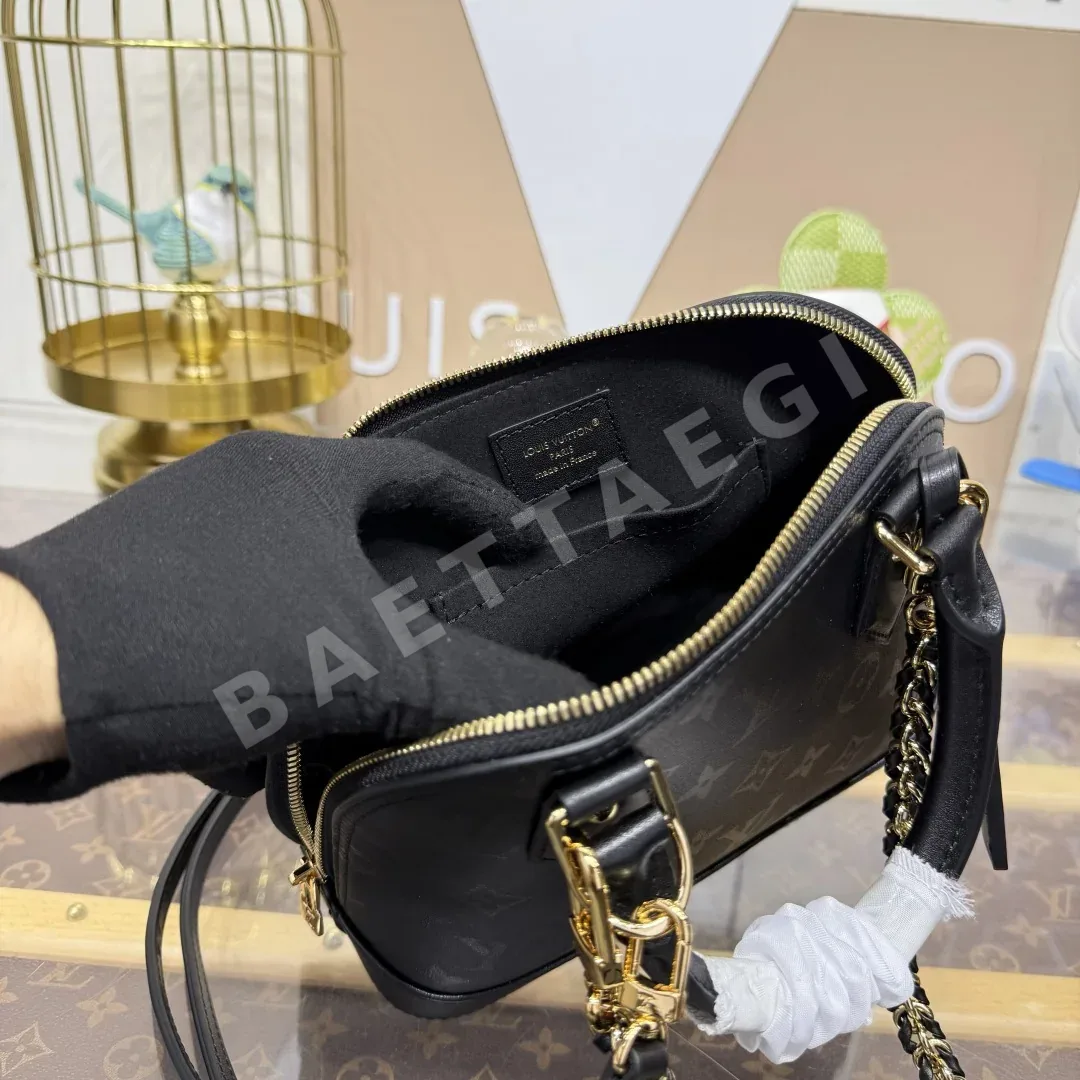 루이비통 알마 BB 모노그램 잉크 카프스킨 핸드백 상세 이미지 9