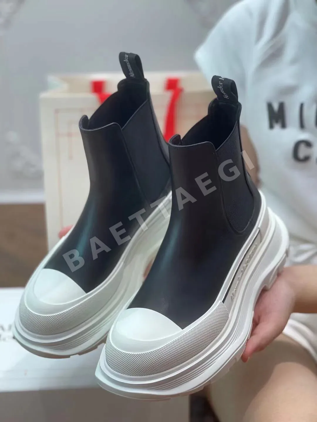 알렉산더맥퀸 플랫폼 앵클 부츠 24267