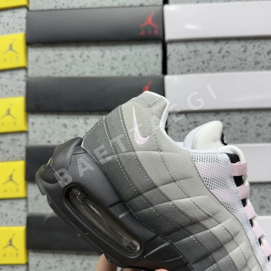 나이키 [XY] 에어 맥스 95 OG HJ5996-001 201804 Nike Air Max 95 OG Big Bubble Pink Foam 상세 이미지 6