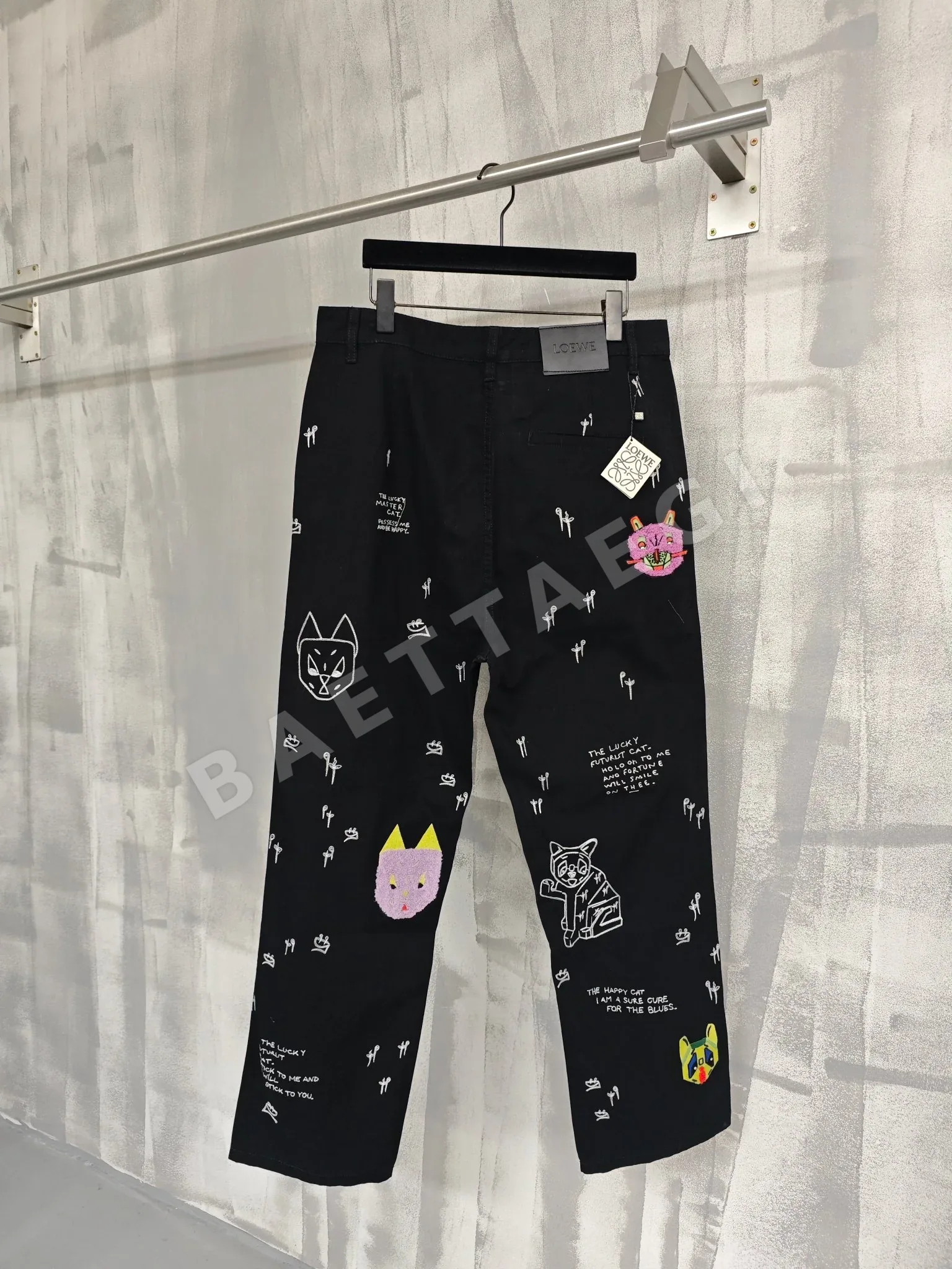로에베 고양이 자수 루즈 핏 남성 청바지 상세 이미지 2