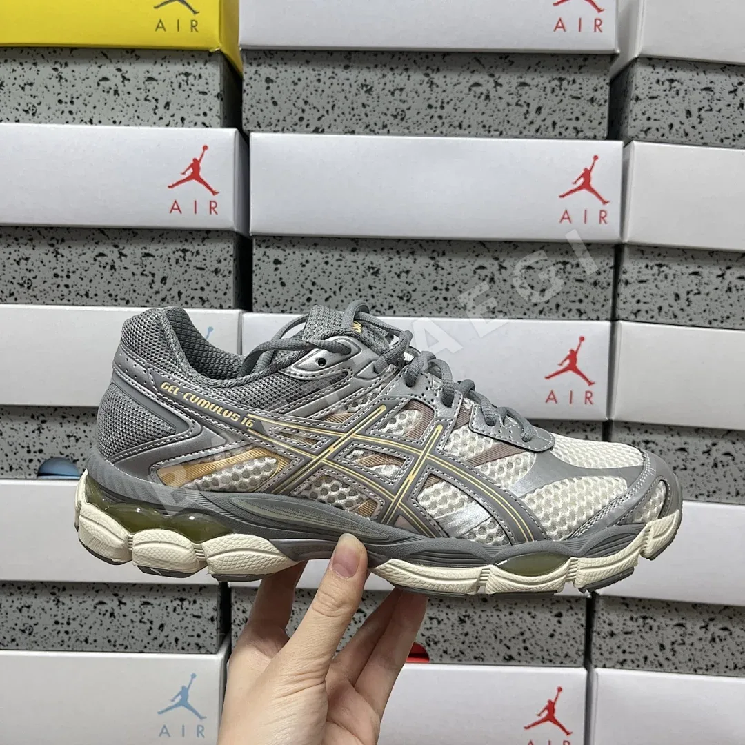 아식스 [TOP] 젤 큐뮬러스 16 1203A733-101 200299 Asics Gel-Cumulus 16 Cream Clay Grey 상세 이미지 3