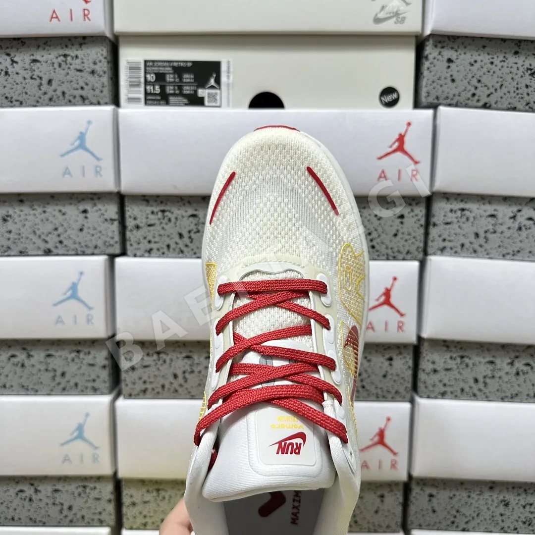 나이키 [5A] 보메로 프리미엄 HQ2050-980 201648 Nike Vomero Premium 상세 이미지 2