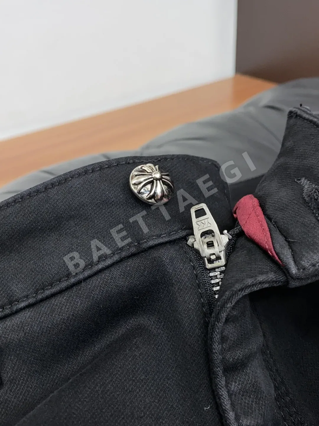 크롬하츠 남성 데님 바지 상세 이미지 4