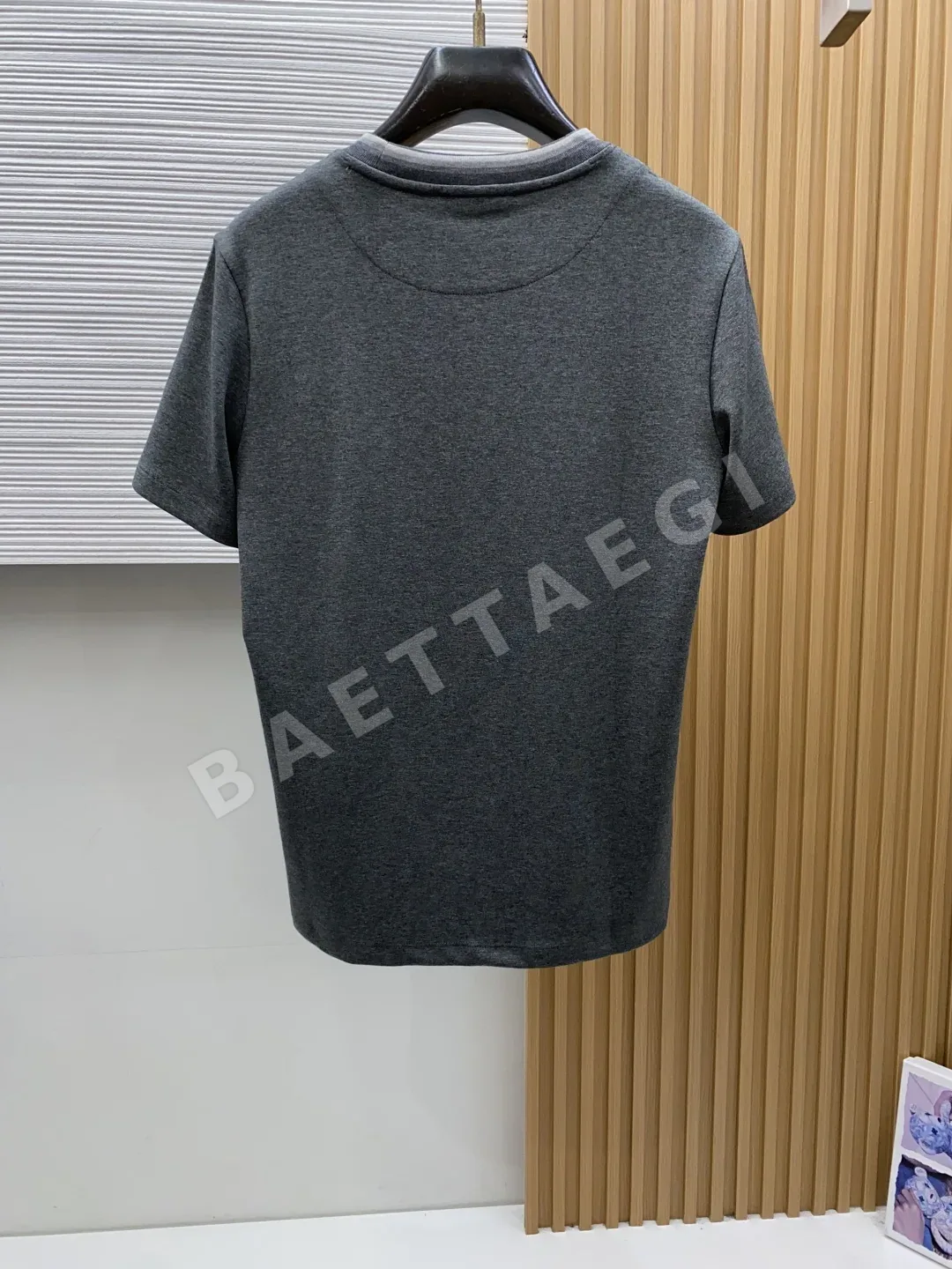 브루넬로쿠치넬리 남성 크루넥 반팔 스웨트셔츠 상세 이미지 9