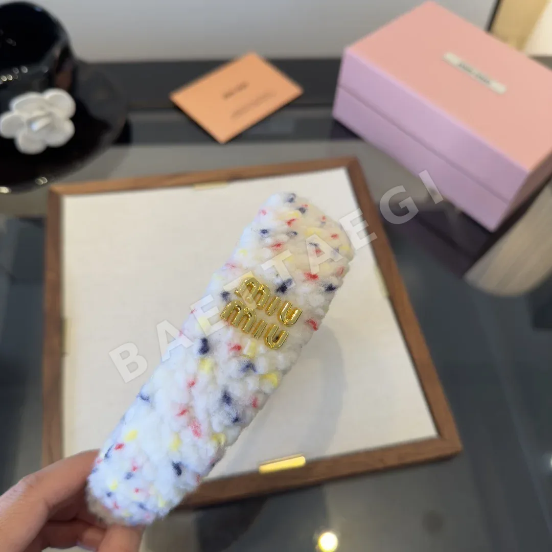 미우미우 헤어밴드 상세 이미지 3