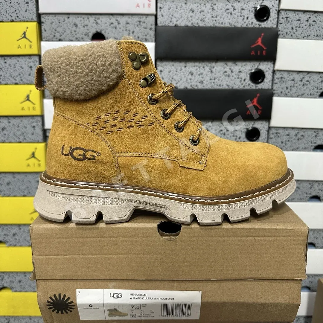어그 [OT] 5869 옐로우 209148 UGG 5869 상세 이미지 1