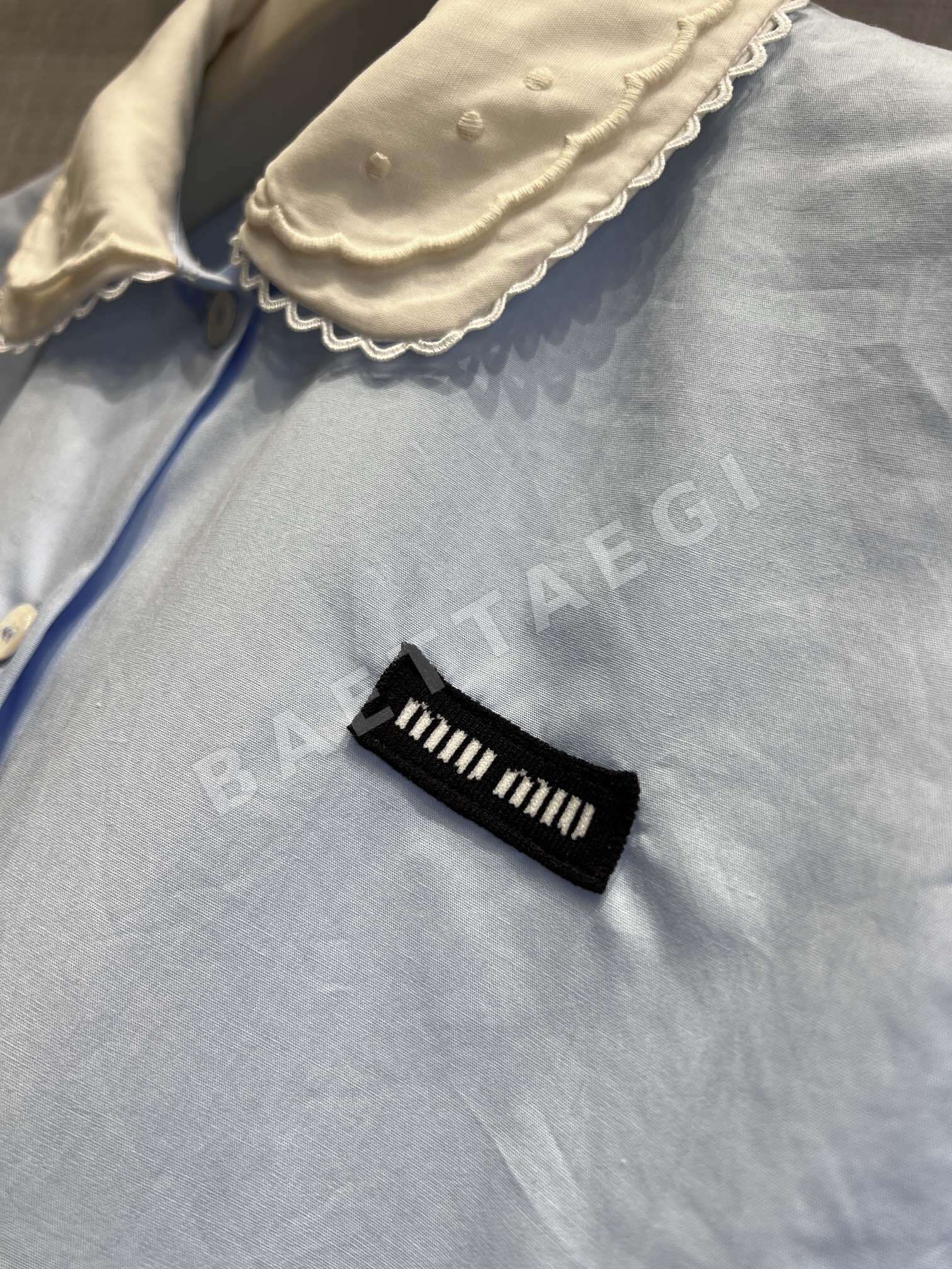 미우미우 베이비블루 피터팬카라 반팔 셔츠 상세 이미지 5