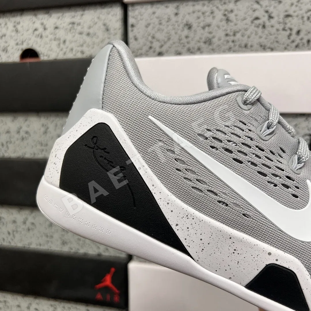 나이키 [GX] 코비 9 EM 로우 프로트로 TB IH1401-001 201389 Nike Kobe 9 EM Low Protro TB Wolf 상세 이미지 8