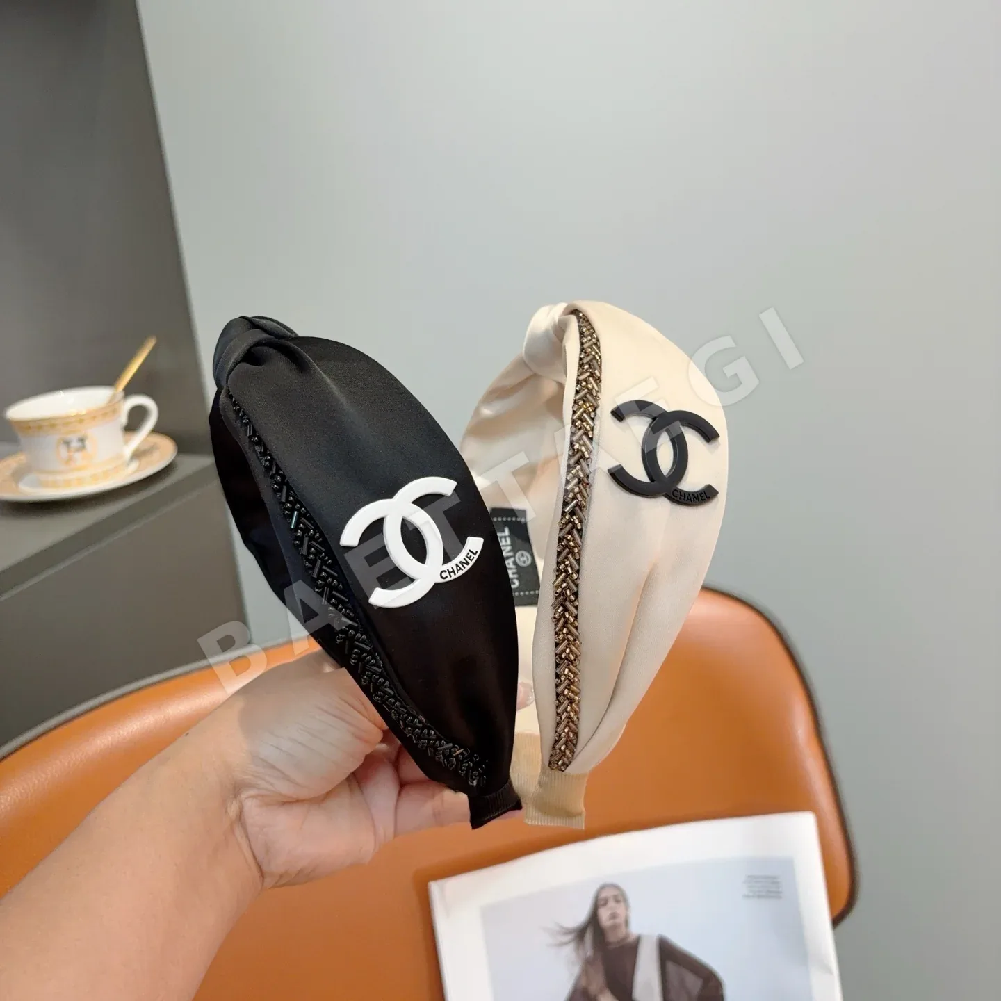 샤넬 레터 헤어밴드 악세사리 182824