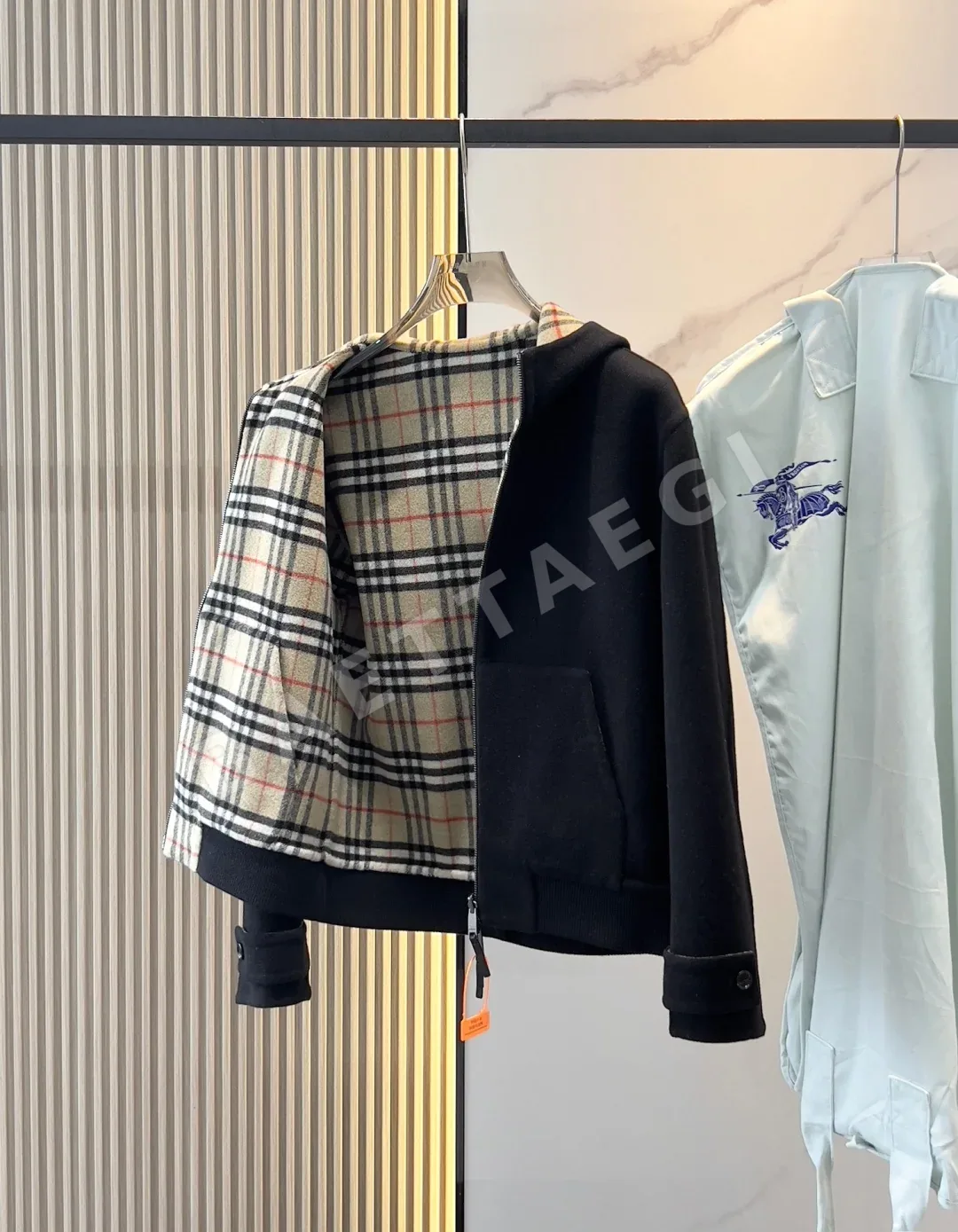 버버리 더블페이스 울 후드 리버시블 남성 자켓 상세 이미지 5