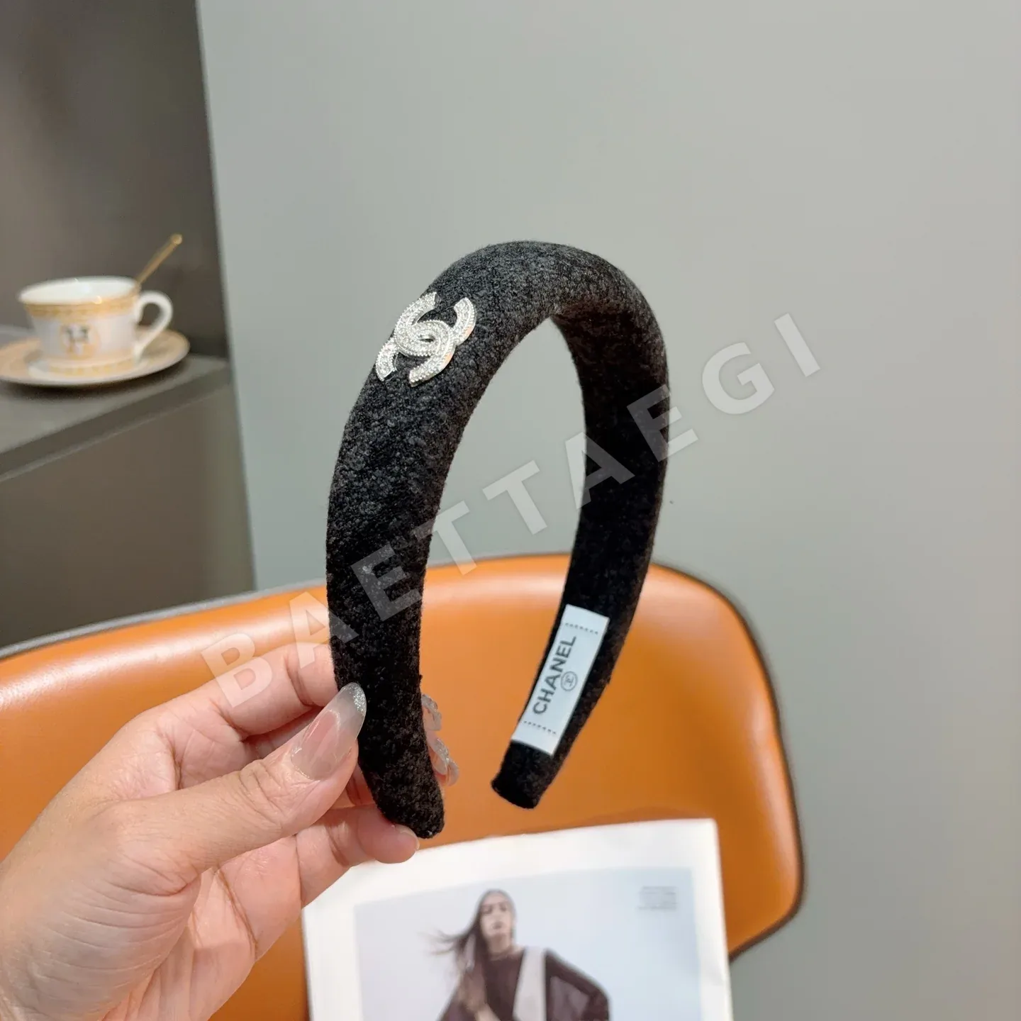 샤넬 레트로 스타일 헤어밴드 상세 이미지 3