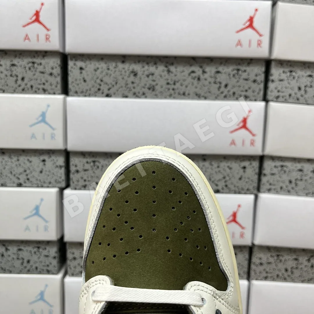 나이키 [PK4.0] DM7866-200 201936 Nike Travis Scott Medium Olive 상세 이미지 4