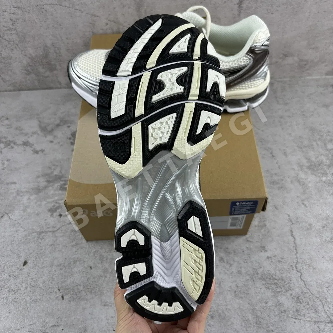 아식스 [ZC] 1201A019-108 200236 Asics 】Gel-Kayano 14 Cream Black Metallic Plum 상세 이미지 22