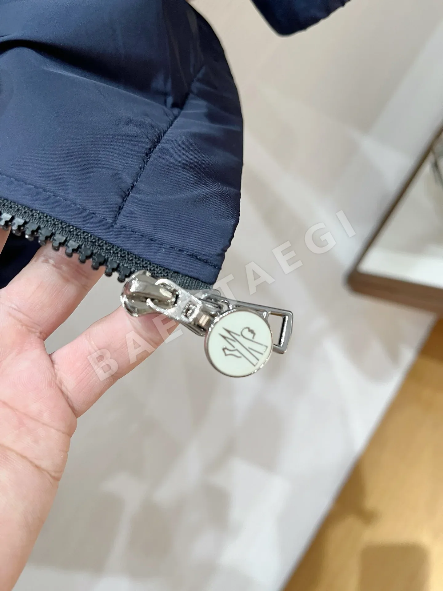 몽클레르 남성 맞춤 원단 재킷 상세 이미지 7