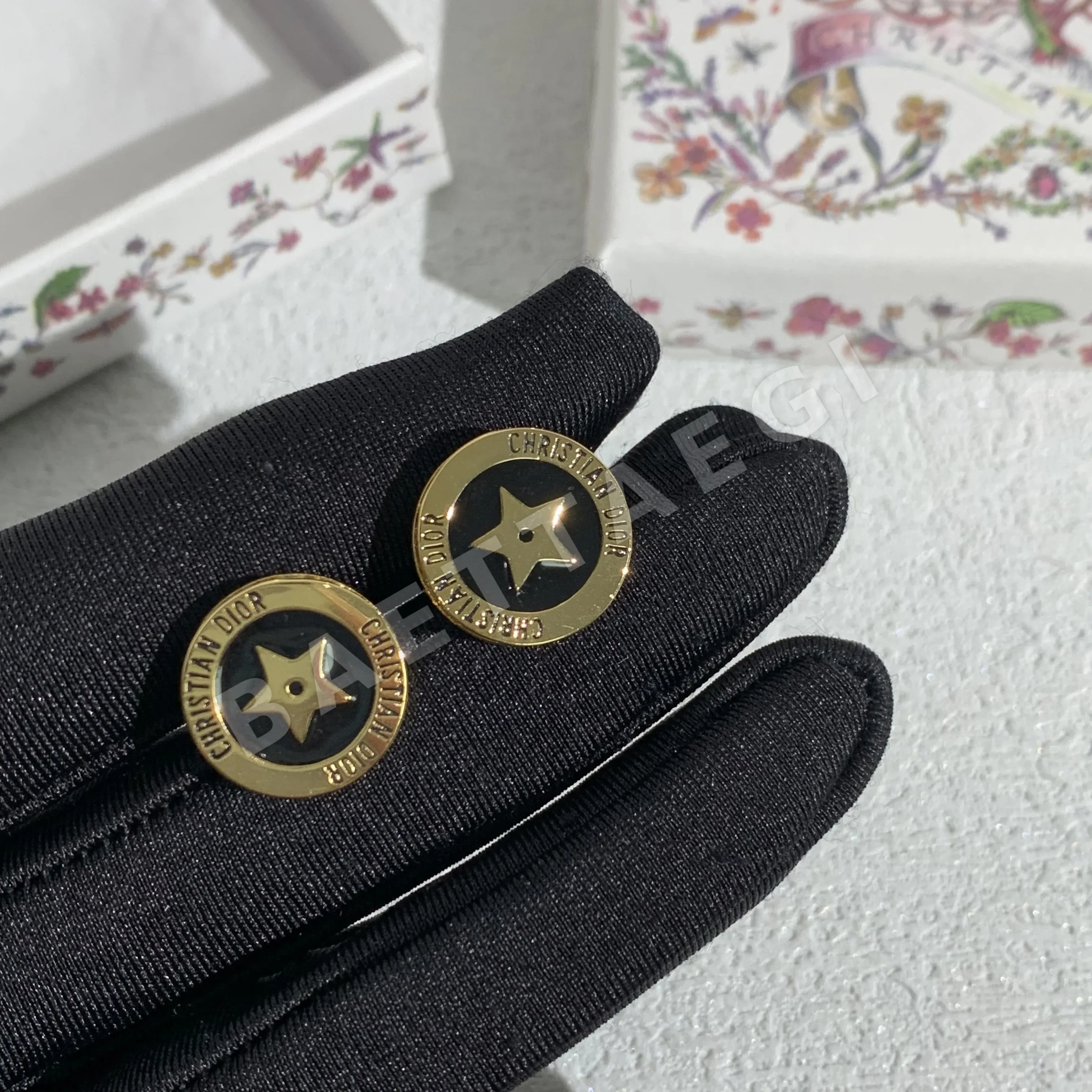 디올 귀걸이 60405 Dior Earrings 상세 이미지 10