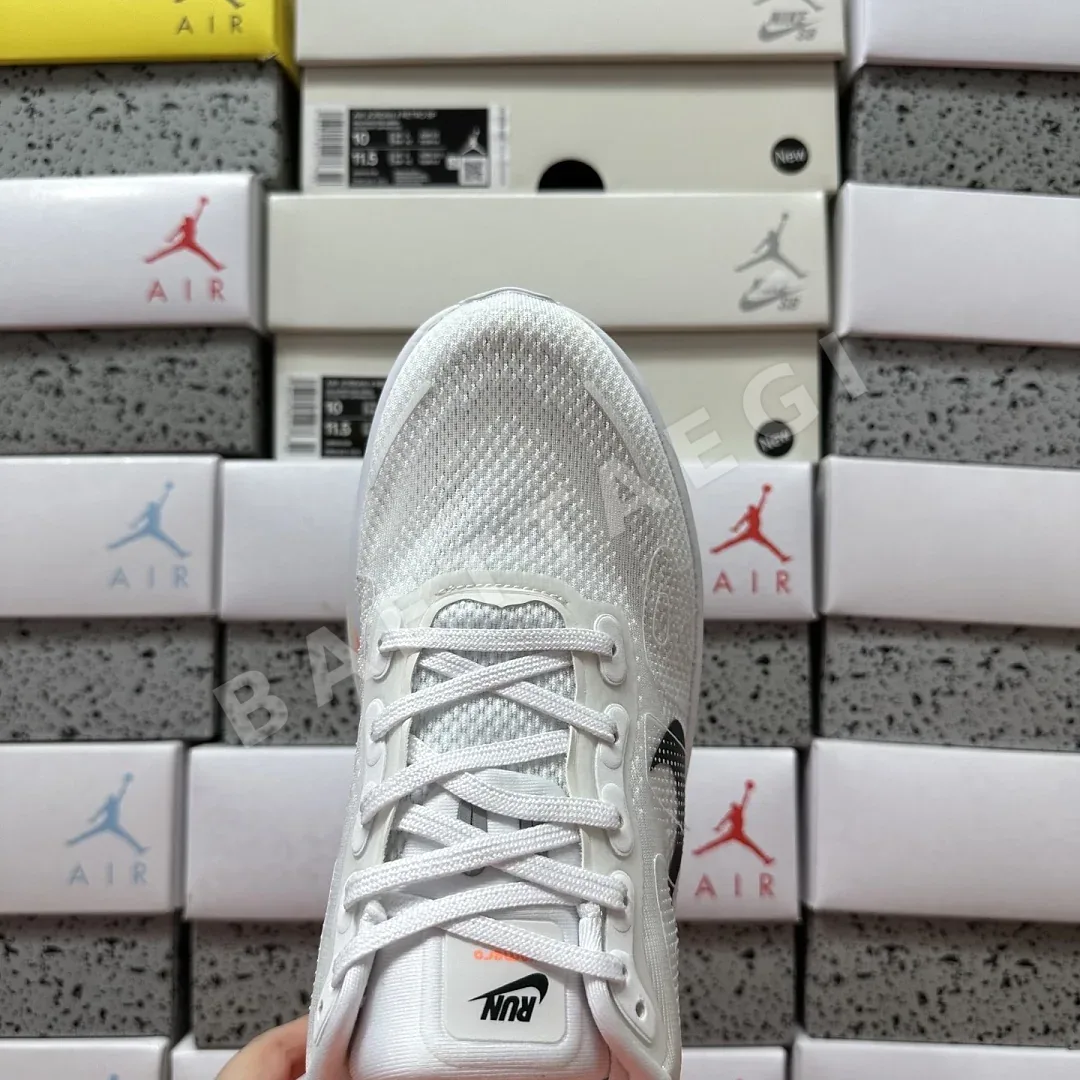 나이키 [5A] 보메로 프리미엄 화이트 오렌지 HQ2050-631 201626 Nike Vomero Premium 상세 이미지 2