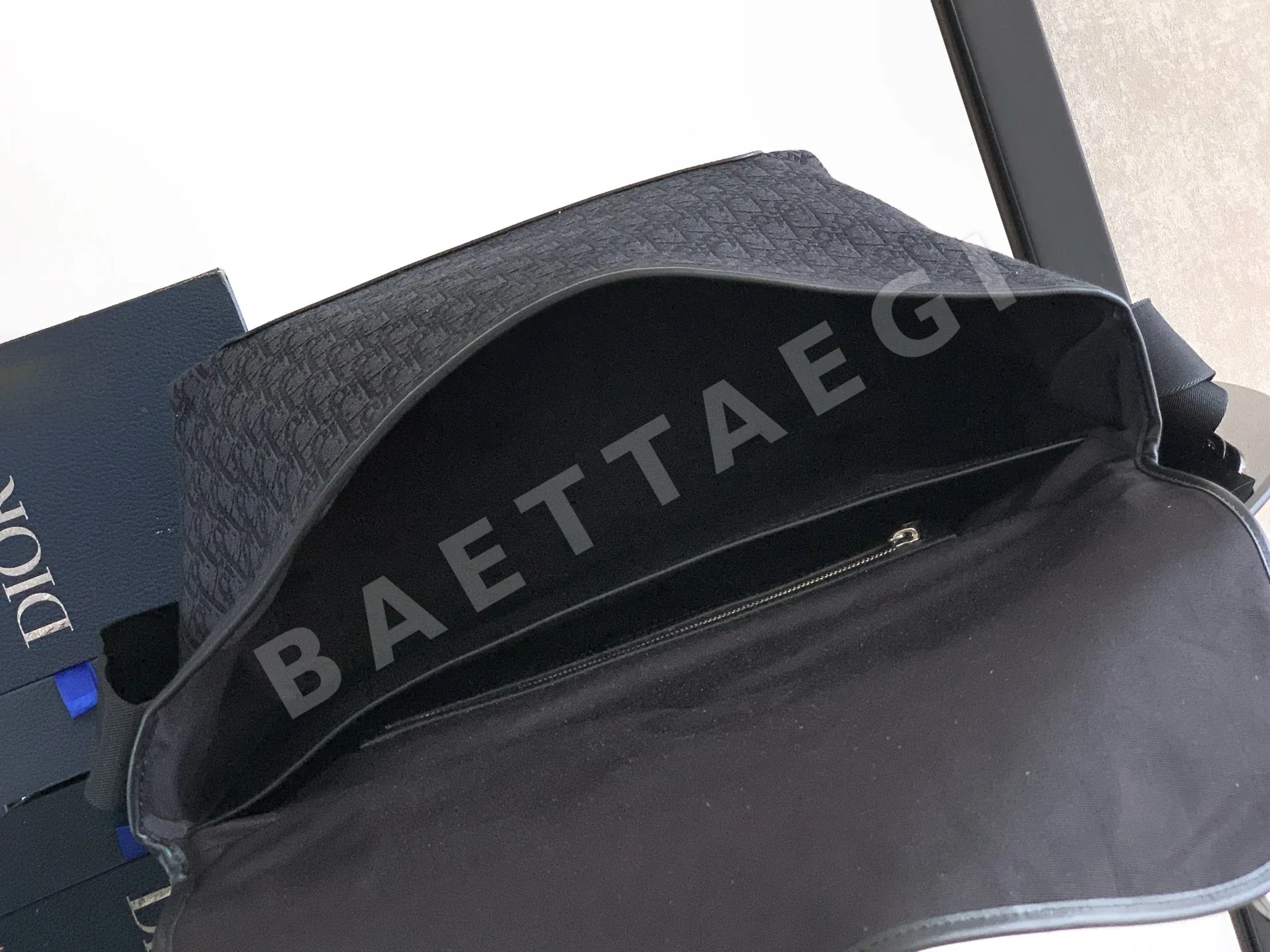 디올 제트 메신저 가방 상세 이미지 8