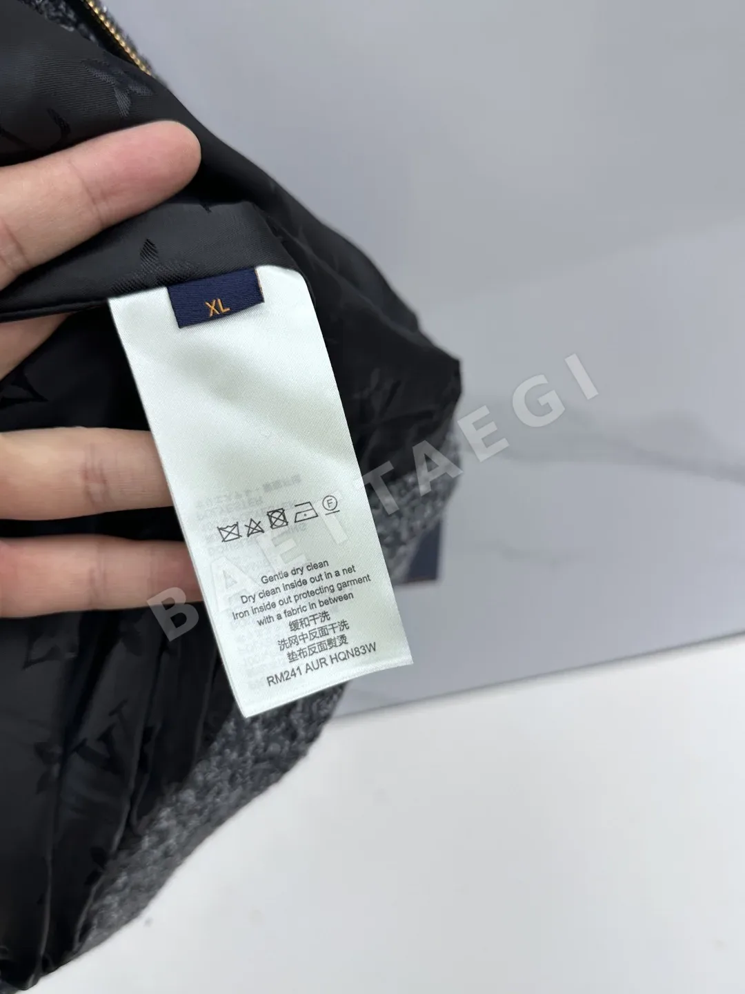 루이비통 스탠드 카라 남성 자켓 상세 이미지 8