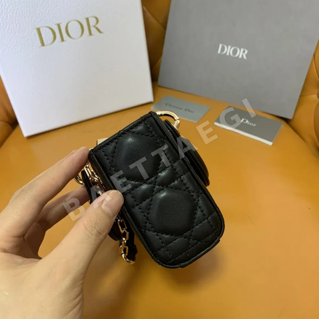 디올 레이디 D-조이 슈퍼미니 램스킨 가방 상세 이미지 6