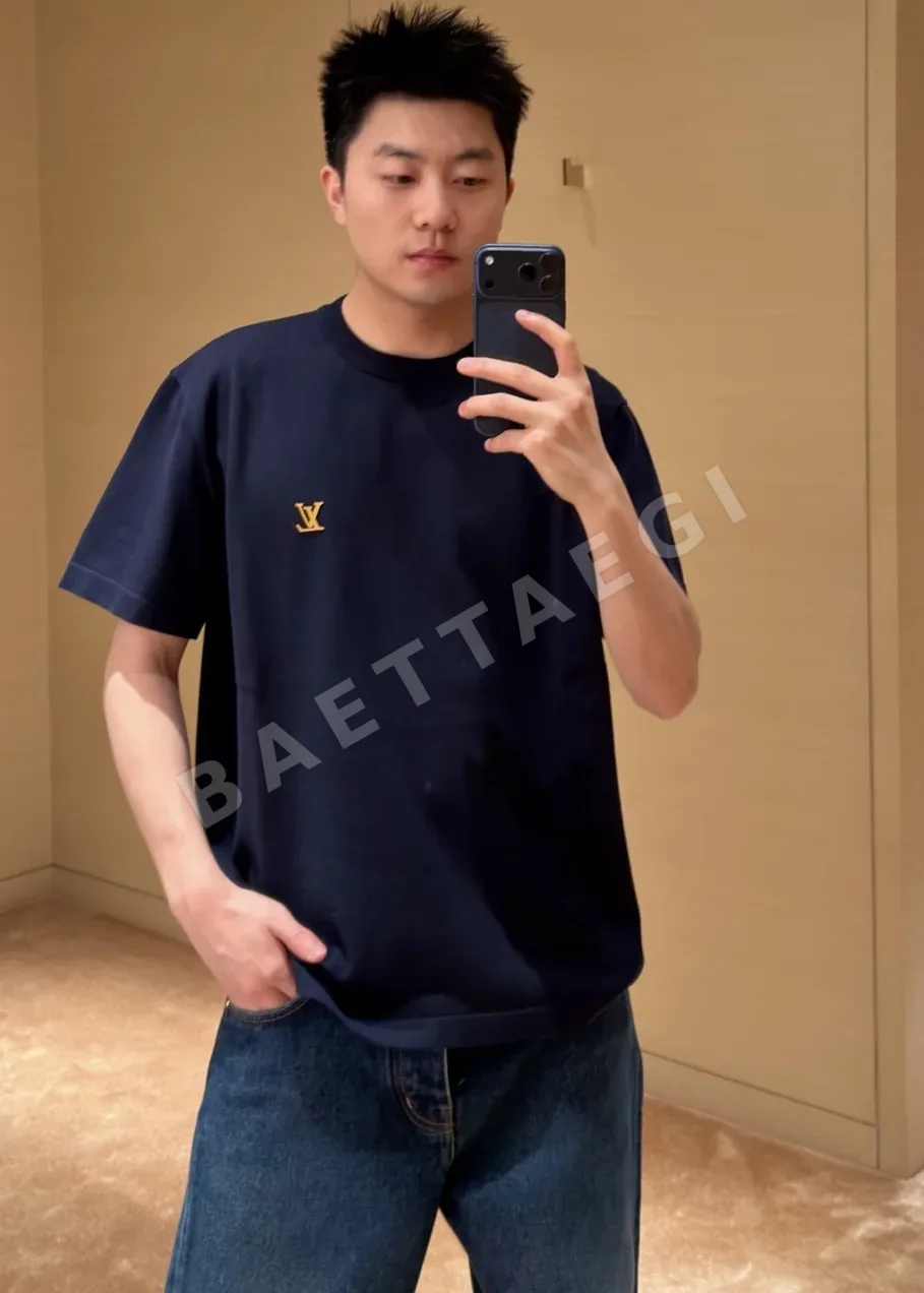 루이비통 네이비 블루 로고 반팔 티셔츠 상세 이미지 6