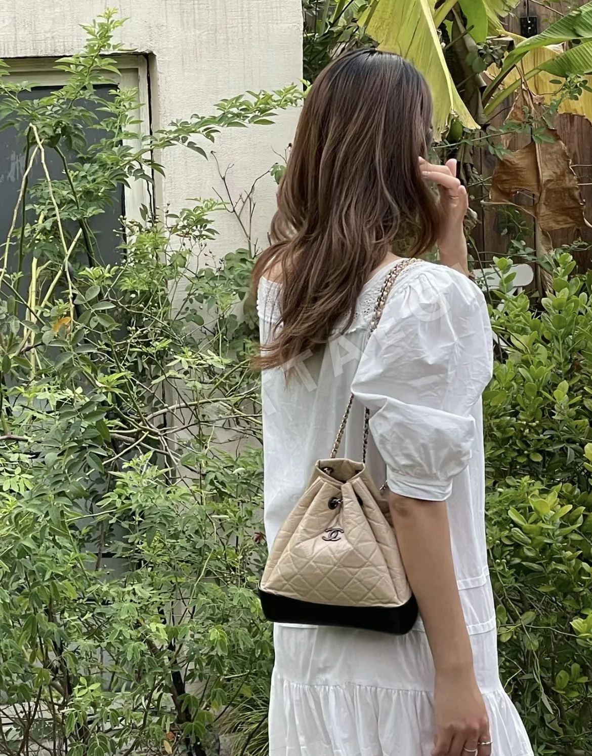 샤넬 팬더 블랙 아프리콧 송아지가죽 가방 상세 이미지 3