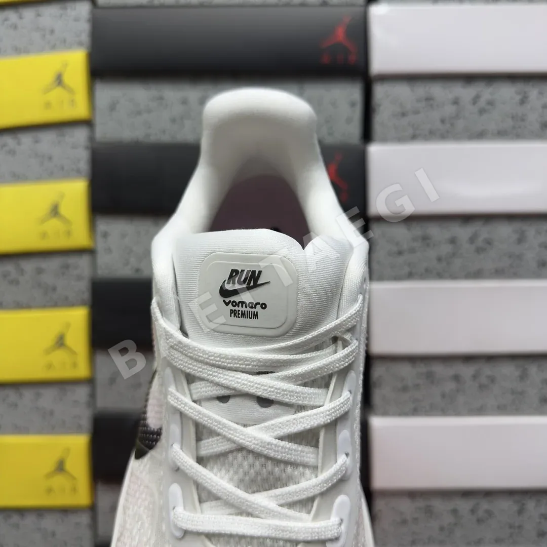 나이키 [5A] 보메로 프리미엄 HM5973-103 201817 Nike Vomero Premium 상세 이미지 9