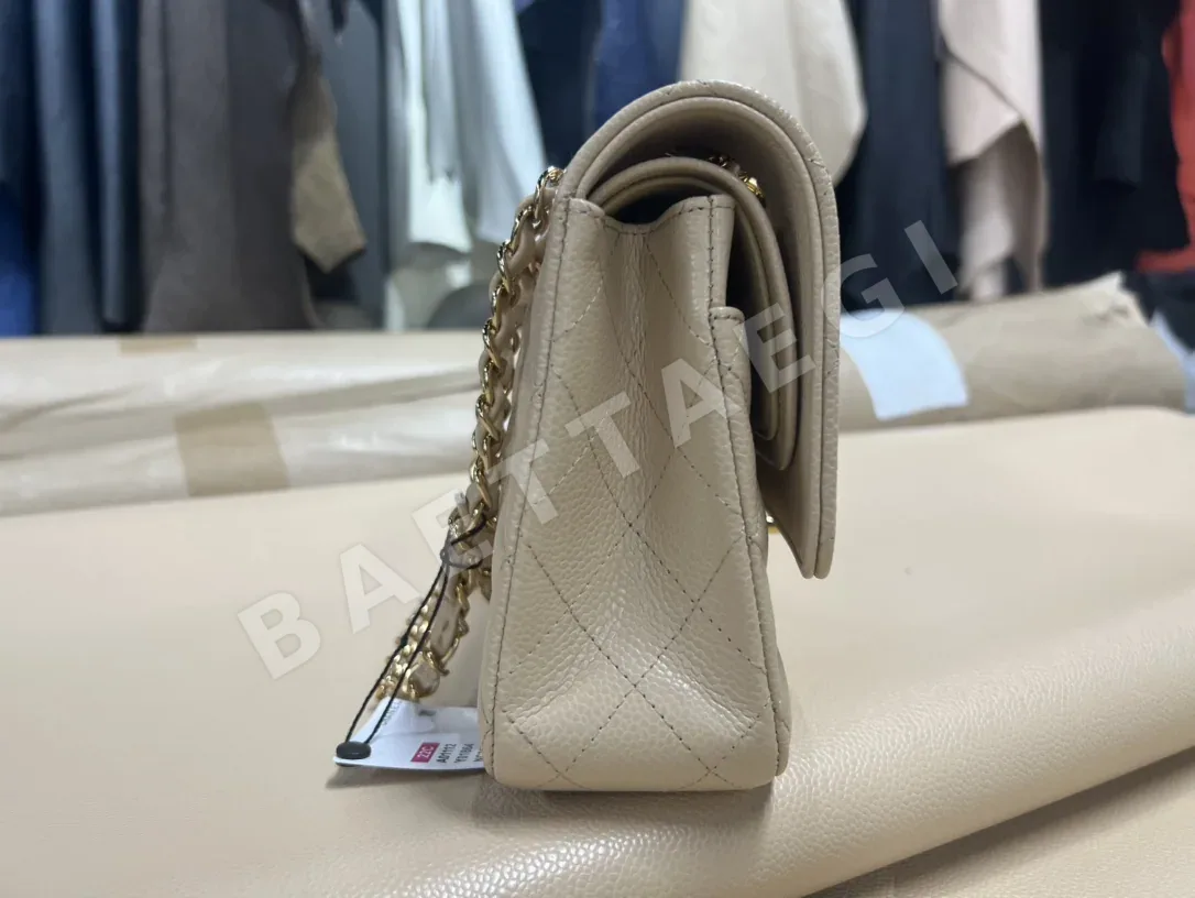 샤넬 캐비어 미디엄 플랩 가방 상세 이미지 6