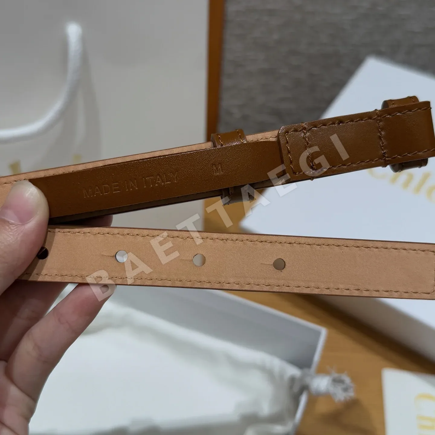 끌로에 로이 스몰 송아지가죽 체인 벨트 상세 이미지 5