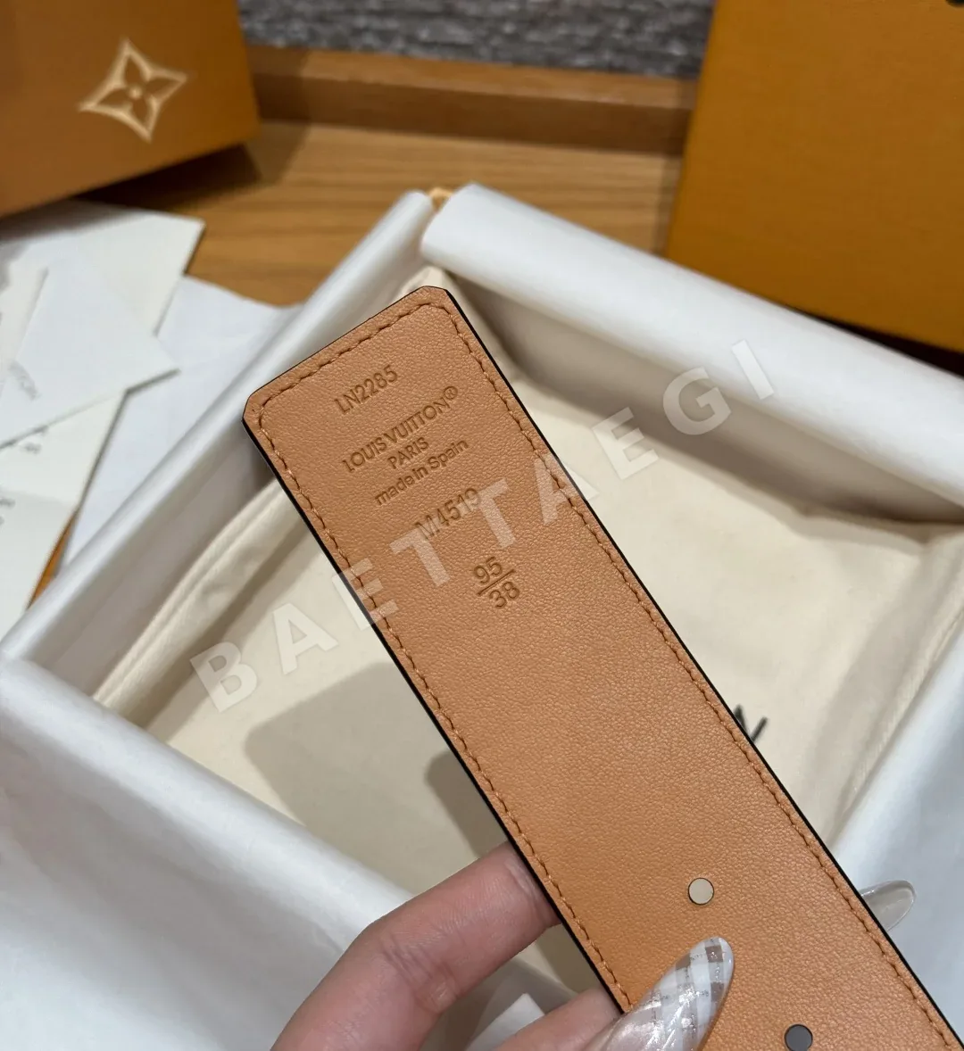 루이비통 디멘션 모노그램 헤리티지 40mm 리버시블 벨트 상세 이미지 9