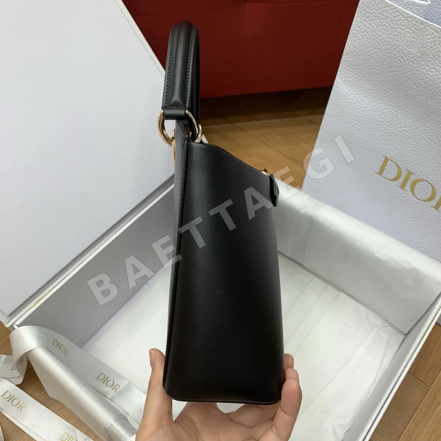 디올 코코 송아지가죽 핸드백 상세 이미지 5