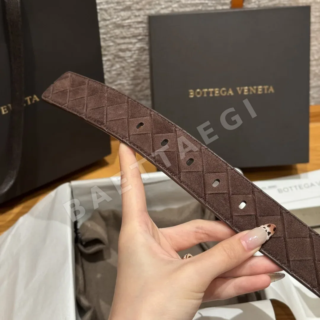 보테가베네타 인트레차토 스웨이드 벨트 상세 이미지 9