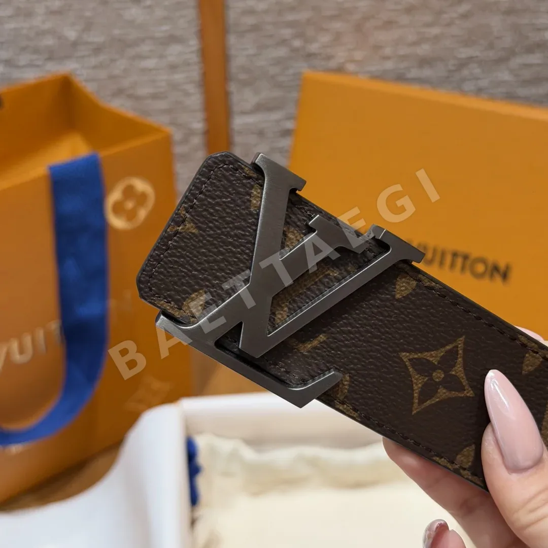 루이비통 이니셜 40mm 리버시블 벨트 상세 이미지 6