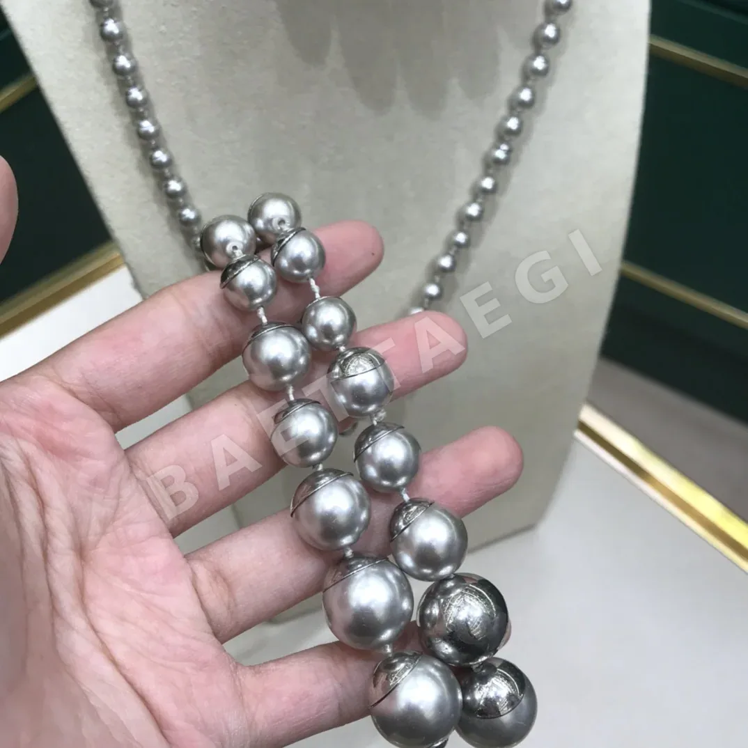 디올 그레이 진주 롱 목걸이 상세 이미지 2