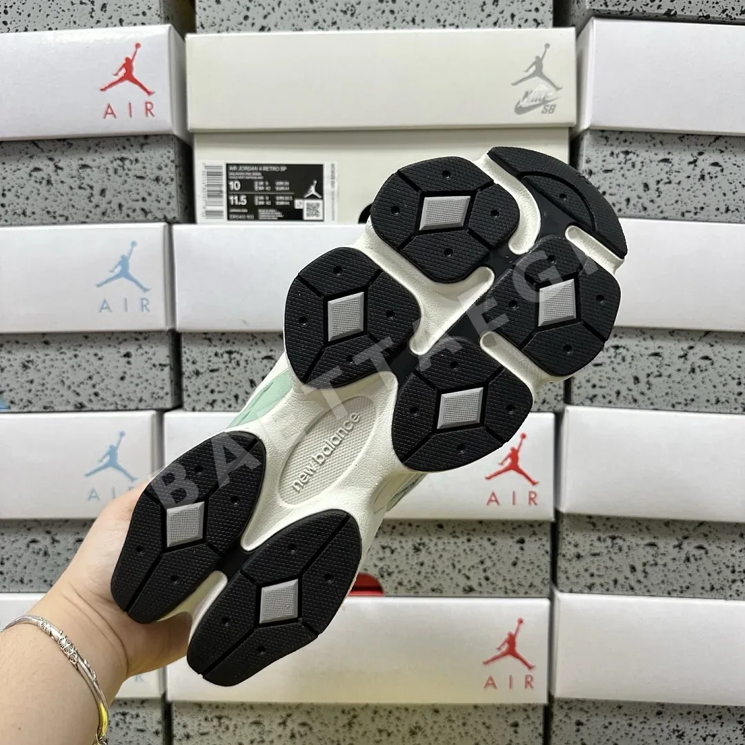 뉴발란스 [C] 9060 U9060FG 202172 New Balance 9060 상세 이미지 5