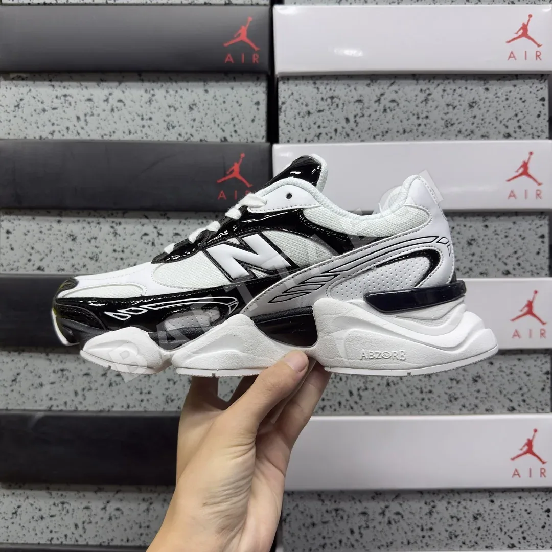 뉴발란스 [C] 9060R U906076M 202250 New Balance 9060R Black White 상세 이미지 4