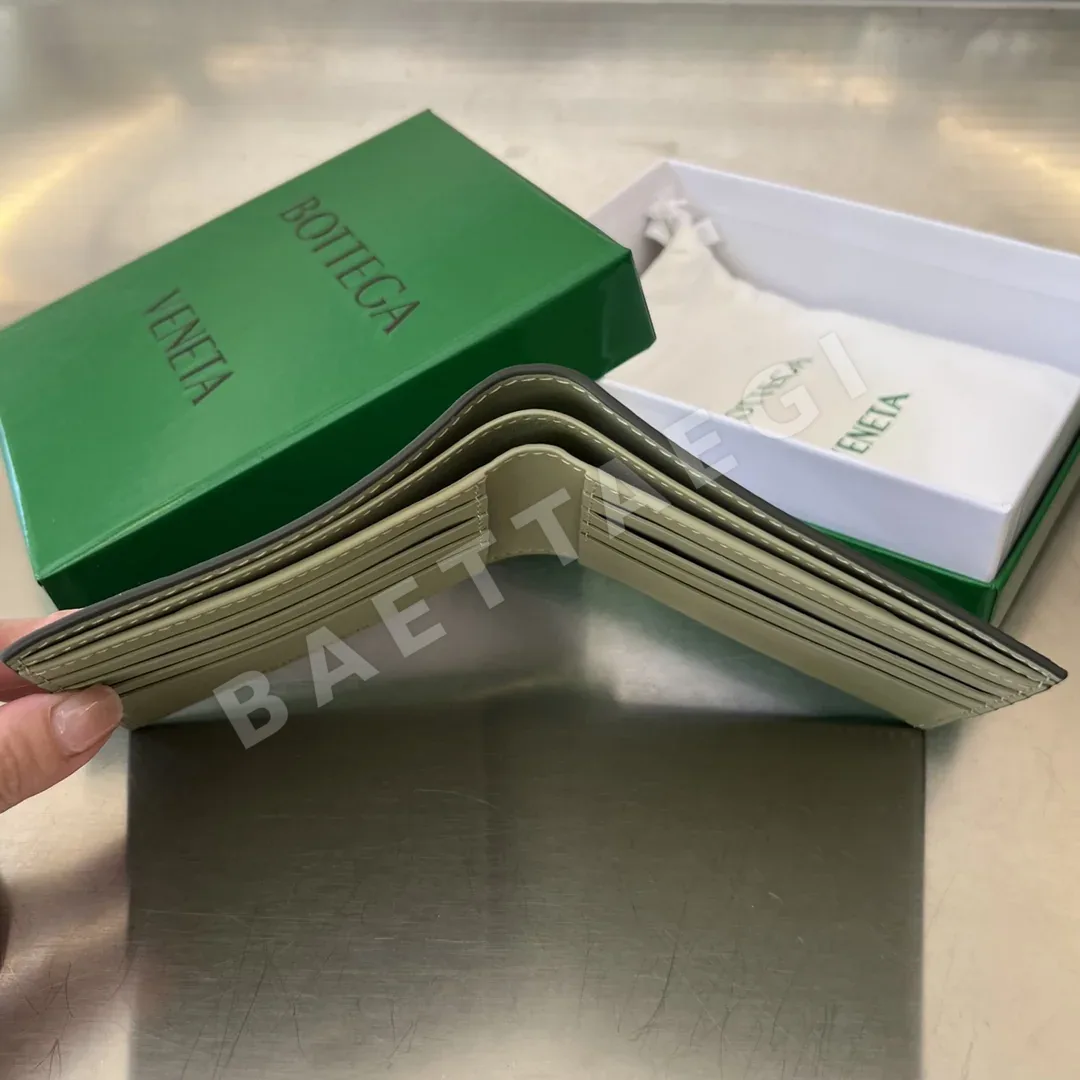 보테가베네타 미디엄 와이드 우븐 반지갑 상세 이미지 6