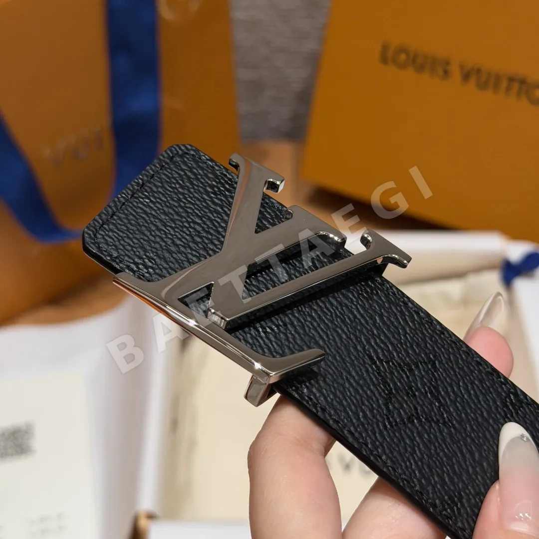 루이비통 이니셜 모노그램 미드나이트 40mm 리버시블 벨트 상세 이미지 7