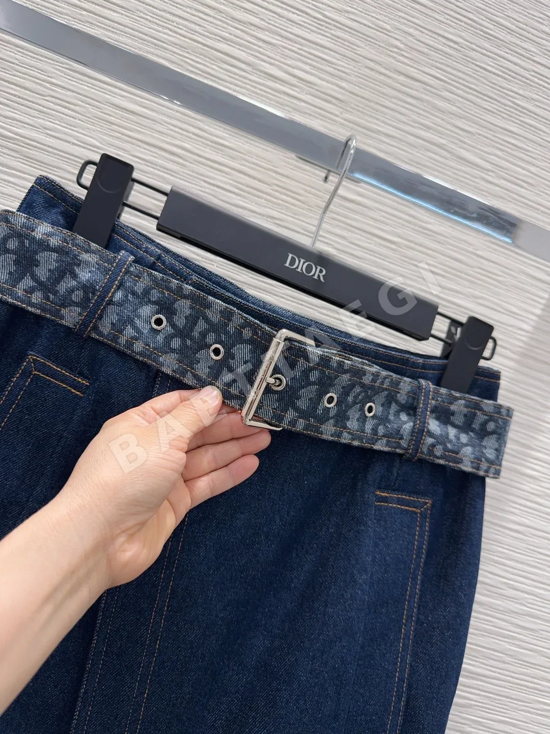 디올 여성 발효 워시 데님 바지 상세 이미지 4