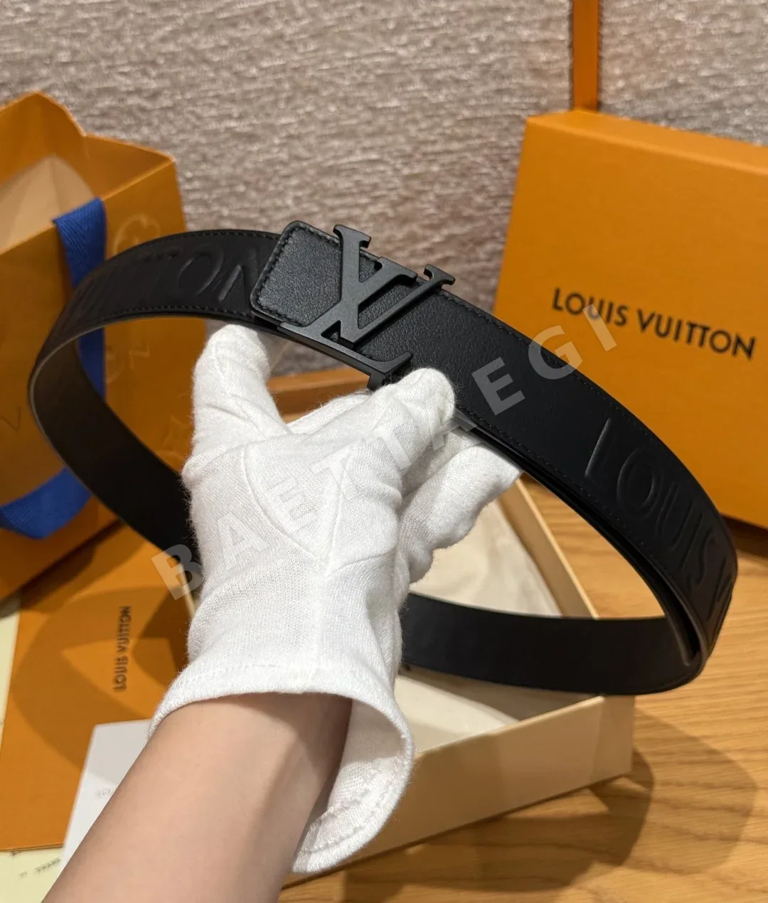 루이비통 LV커넥트 40mm 리버시블 벨트 상세 이미지 8