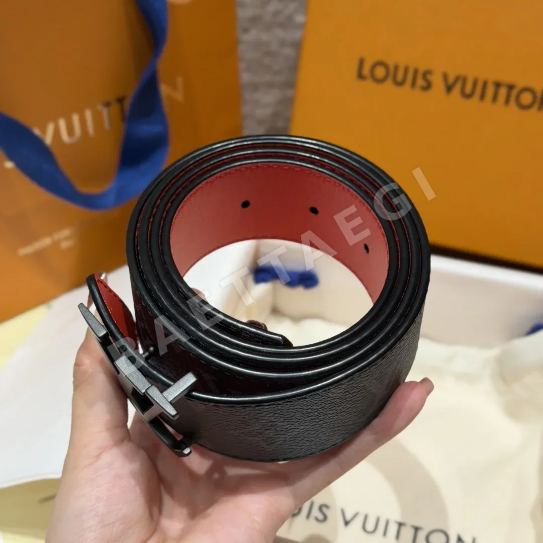 루이비통 이니셜 40mm 리버시블 벨트 상세 이미지 3