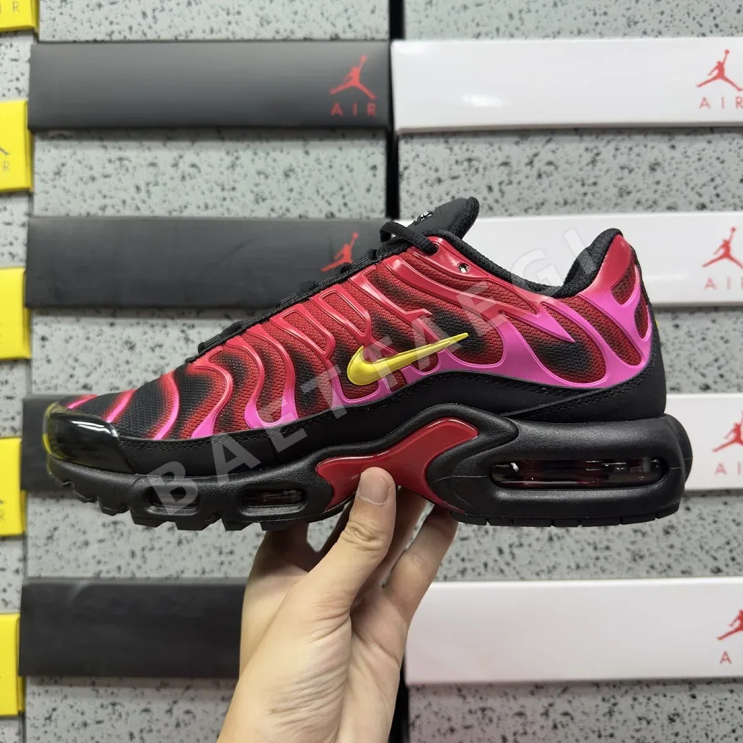 나이키 [TK] 에어 맥스 플러스 DA1472-600 201976 Nike Air Max Plus Supreme University Red 상세 이미지 5
