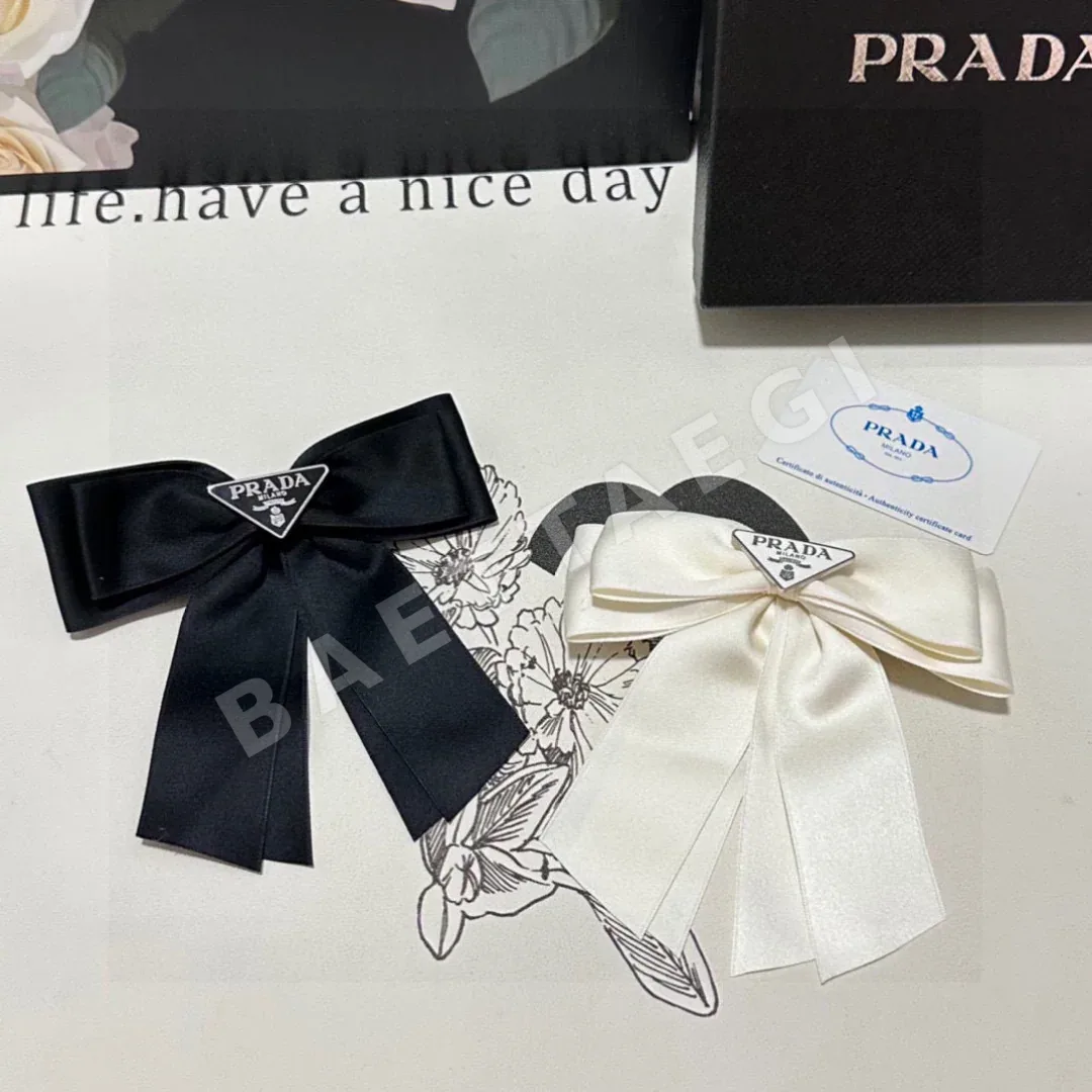 프라다 빈티지 리본 헤어클립 세트 상세 이미지 9