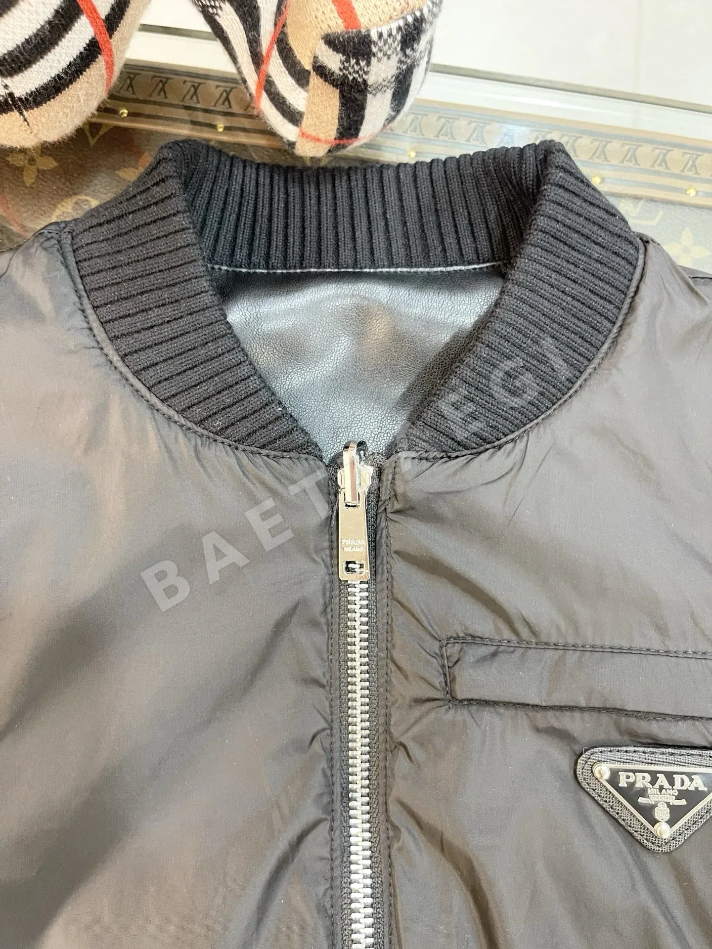 프라다 PRADA 2026 Fall/Winter Children's New Double-Sided Leather J 상세 이미지 3
