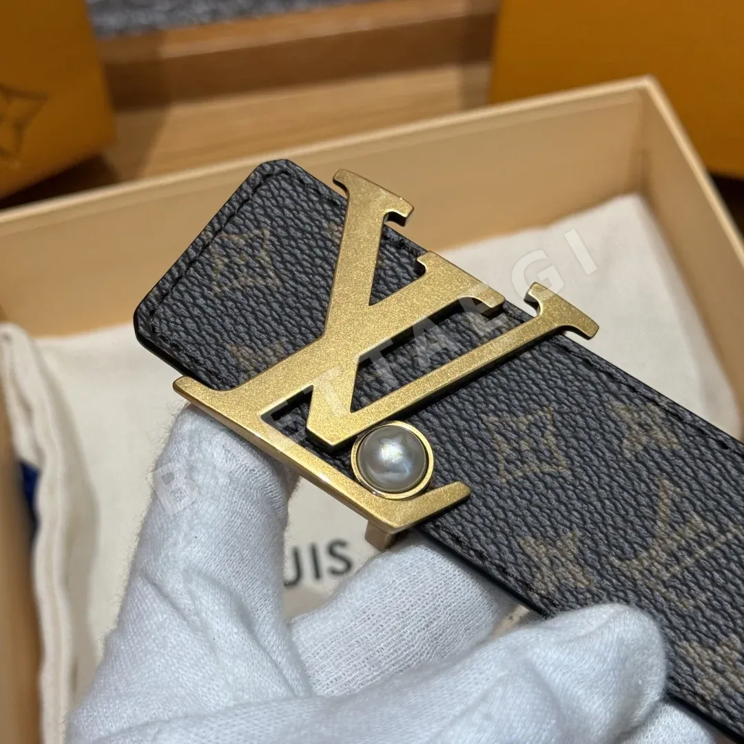 루이비통 LV 이니셜 펄 40mm 리버시블 벨트 상세 이미지 3