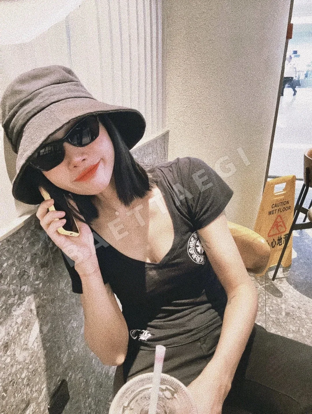 크롬하츠 V넥 십자 말굽 프린트 남성 반팔 티셔츠 상세 이미지 19